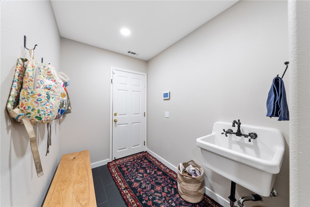 32864 Northshire Circle