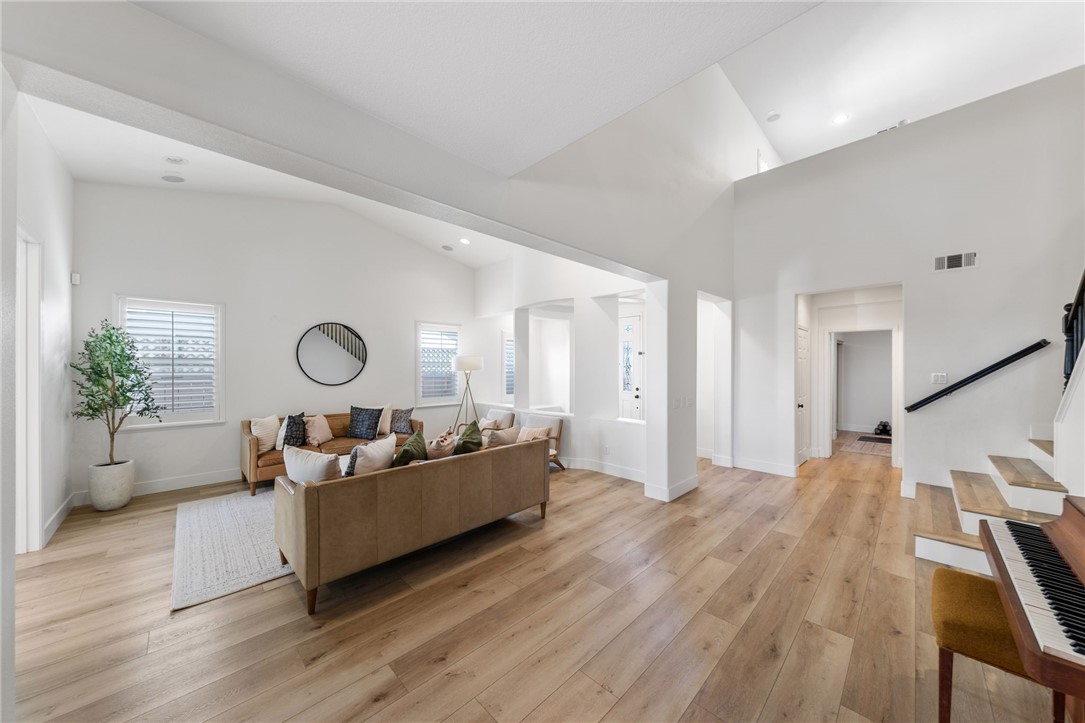 32864 Northshire Circle