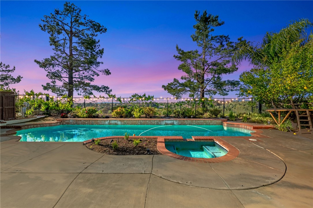 32864 Northshire Circle