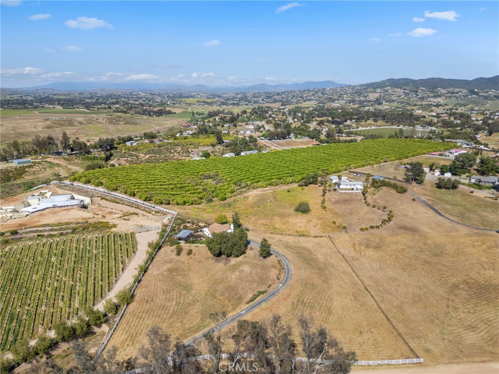 40752 Los Amantes Road