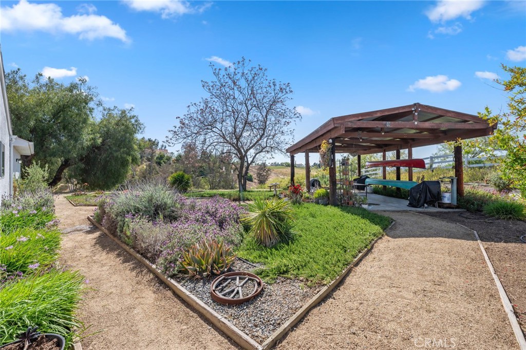 40752 Los Amantes Road