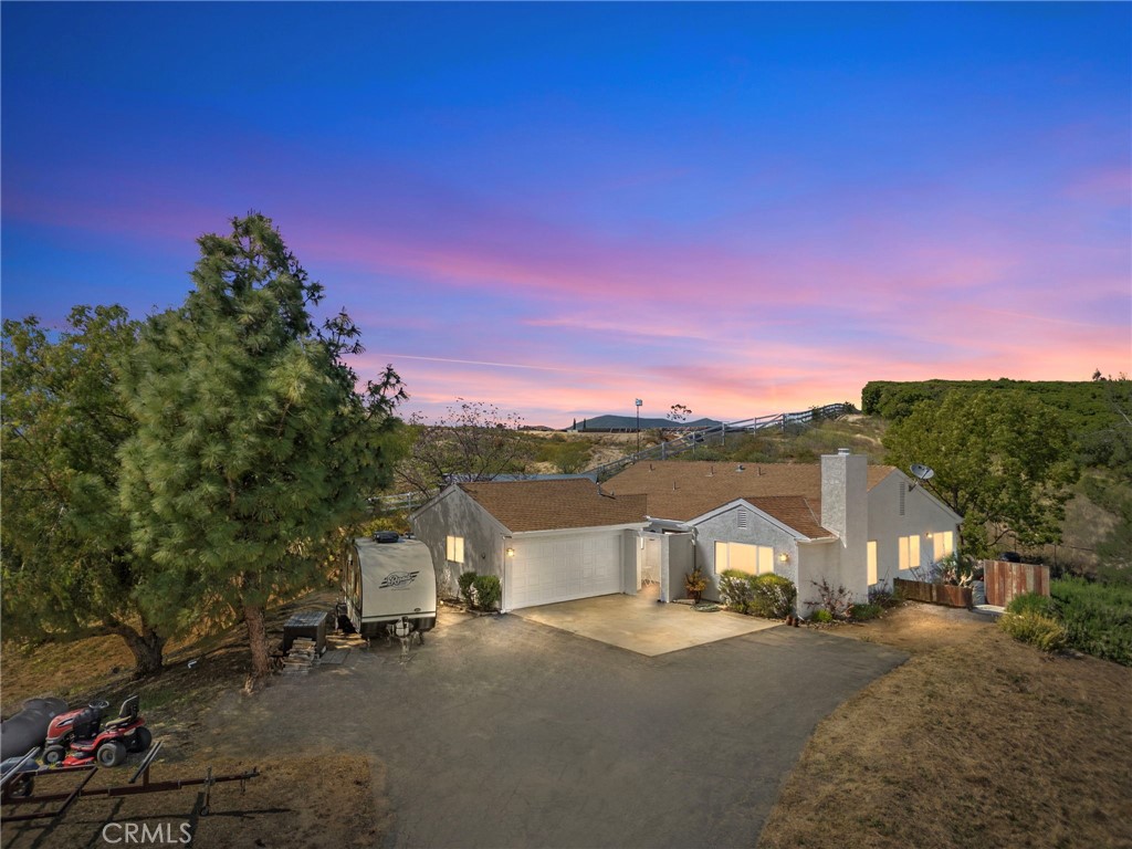 40752 Los Amantes Road