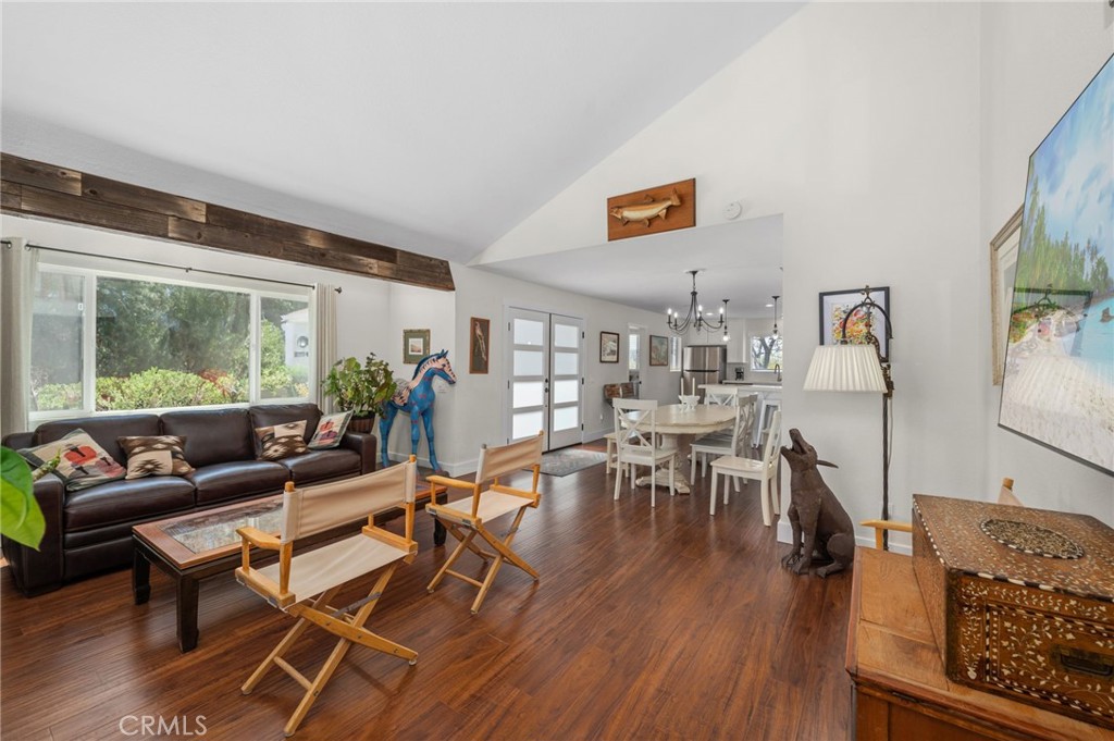 40752 Los Amantes Road