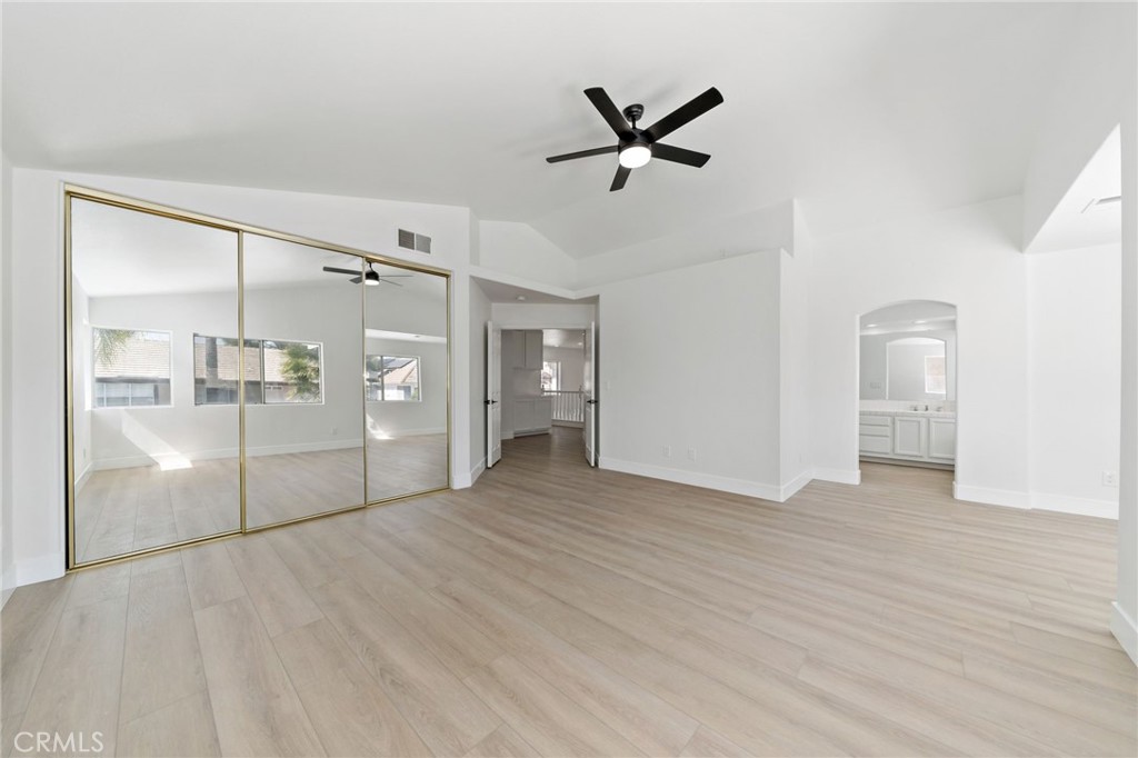 40372 Corte Martinez