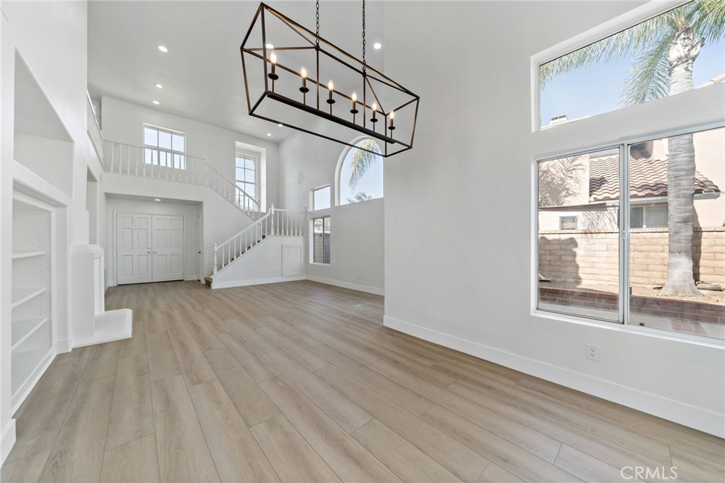 40372 Corte Martinez