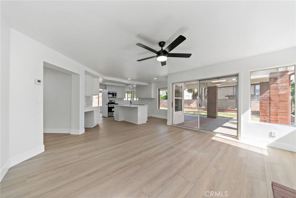 40372 Corte Martinez