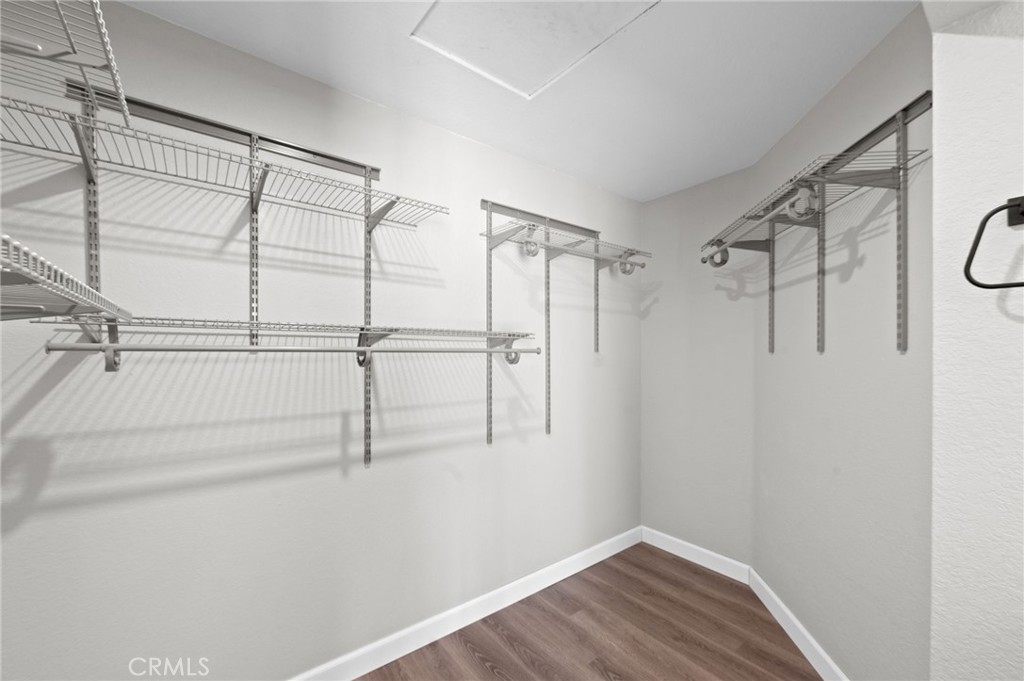 24577 Via Las Laderas