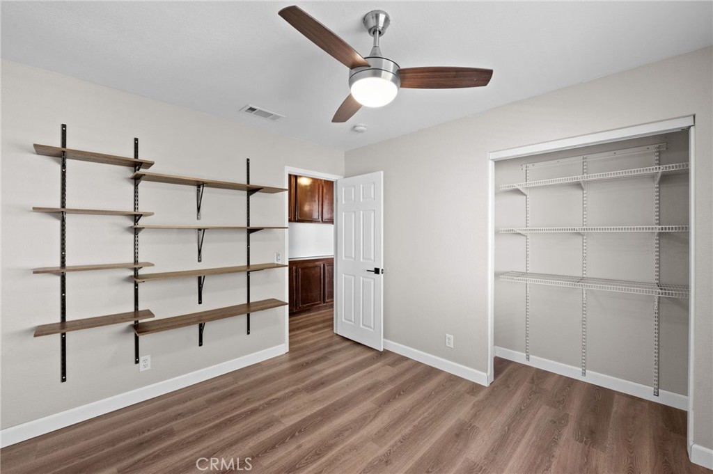 24577 Via Las Laderas