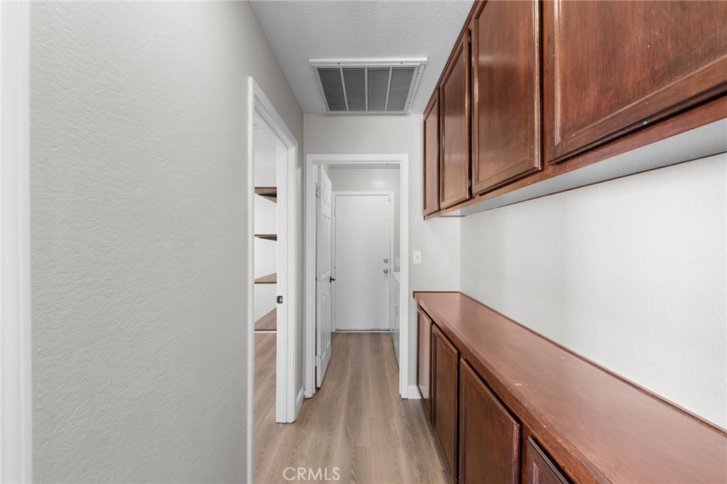 24577 Via Las Laderas