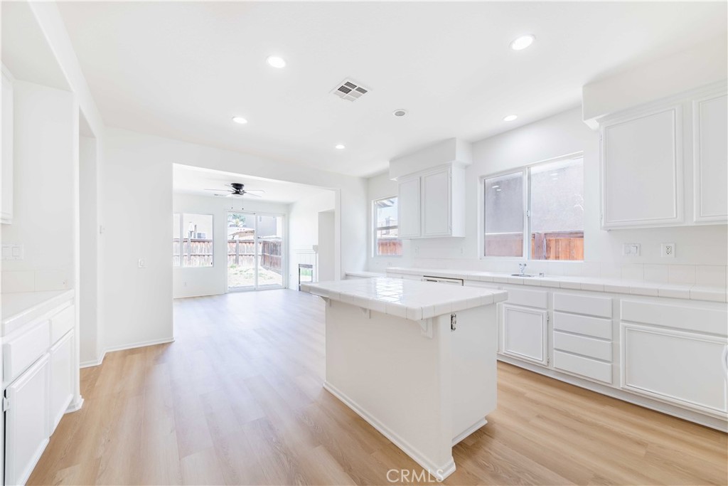 1855 Hawthorne Street