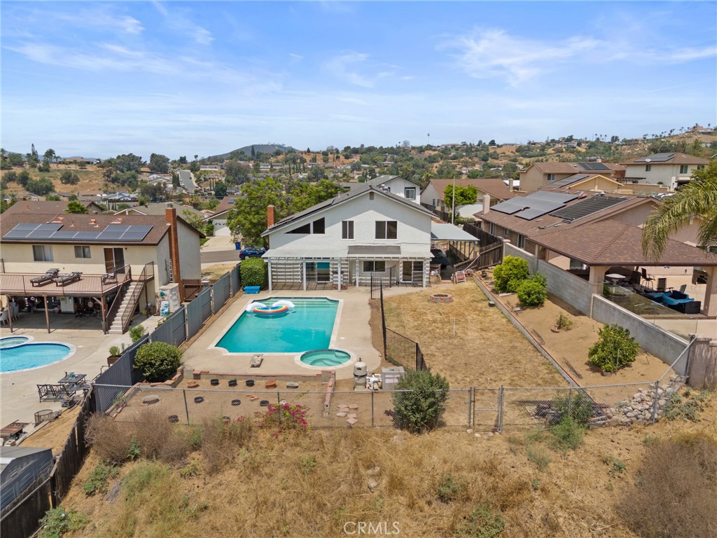 1659 Lomacita Terrace