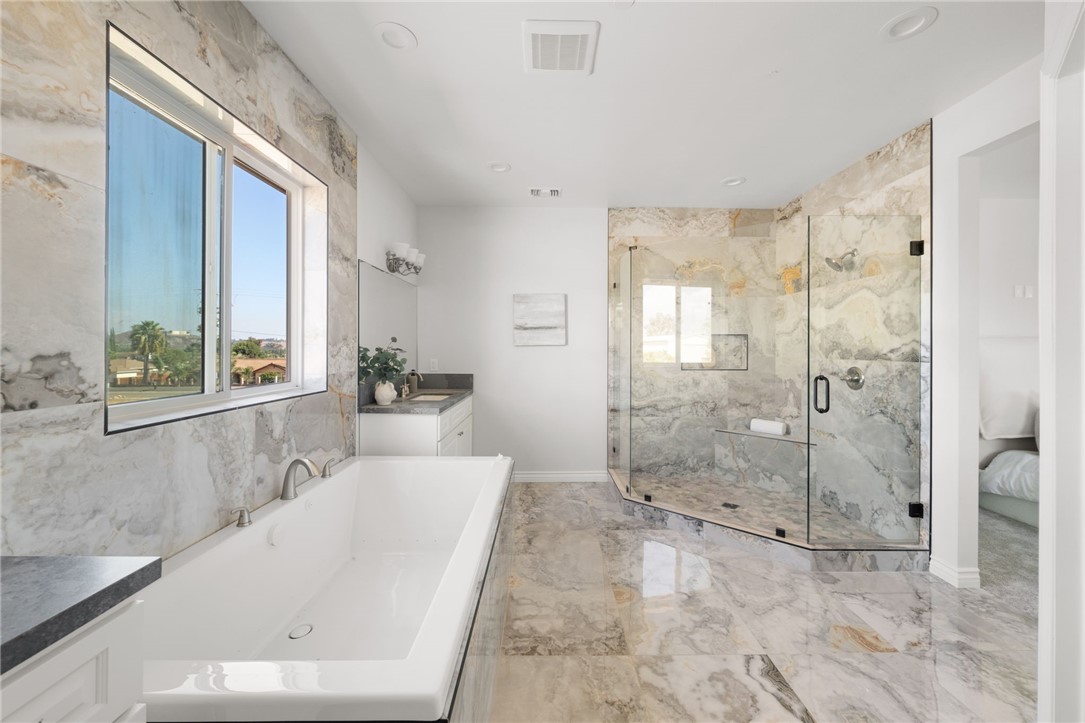 18860 Mariposa Drive