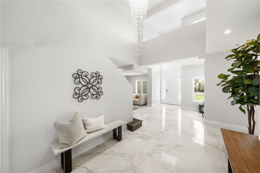 18860 Mariposa Drive