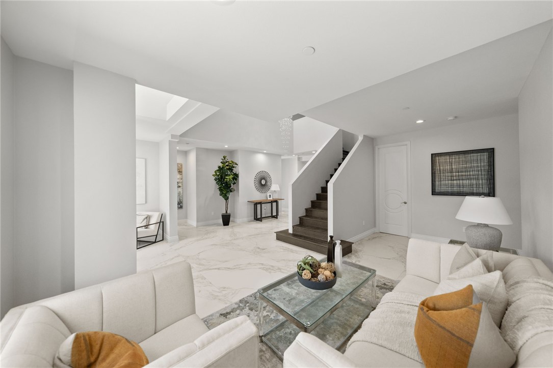 18860 Mariposa Drive