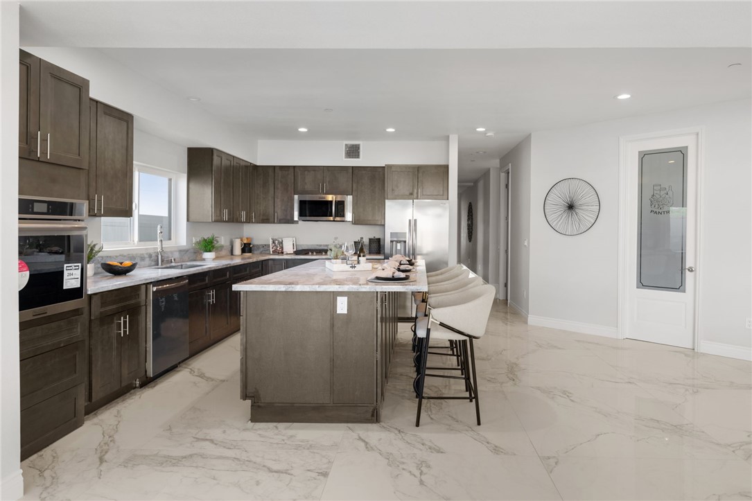 18860 Mariposa Drive