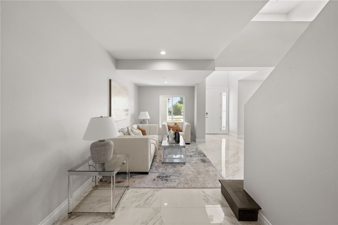 18860 Mariposa Drive