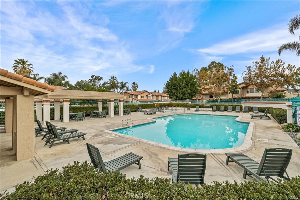 3740 Camino Sobre Vista