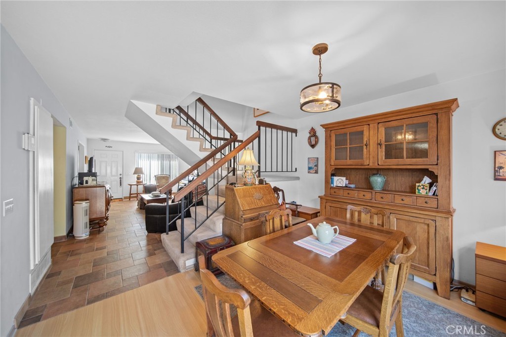 1351 W Cerritos Avenue 4