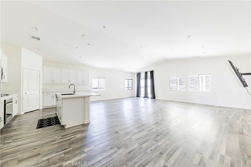 29895 Vista Ridge Road