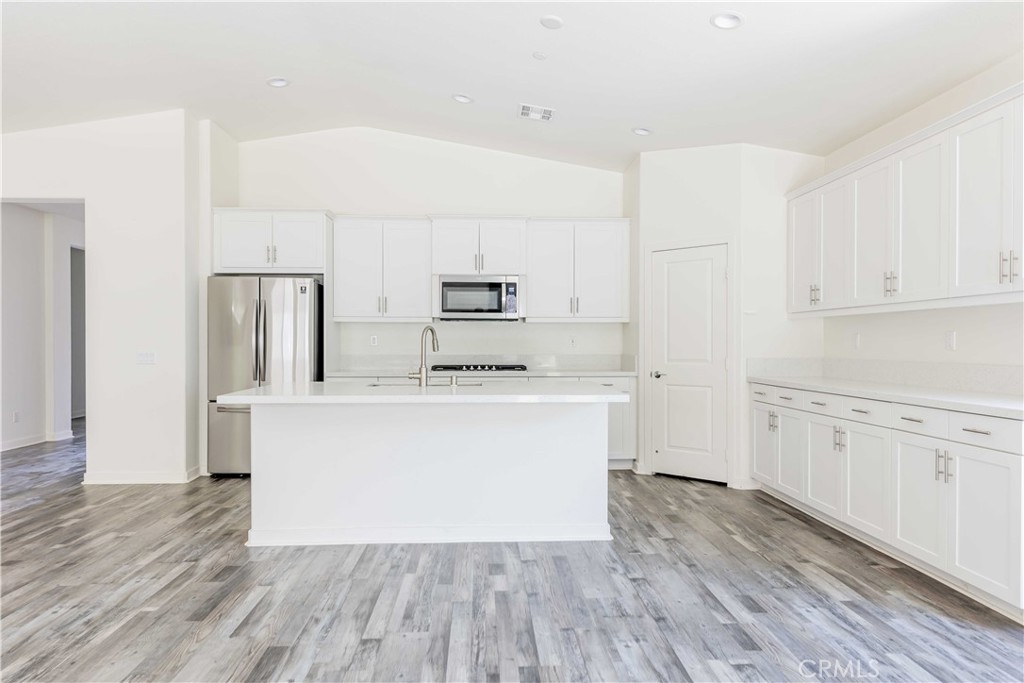 29895 Vista Ridge Road