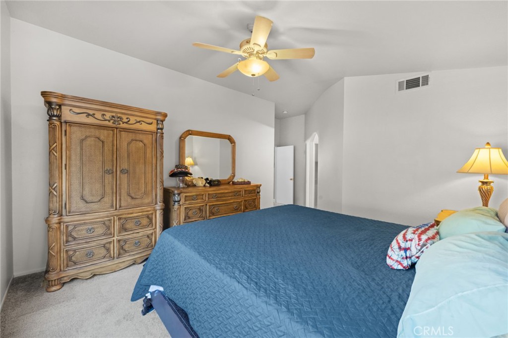 31790 Calle Vimianzo