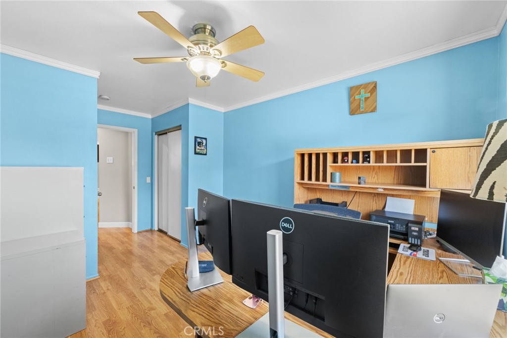 31790 Calle Vimianzo