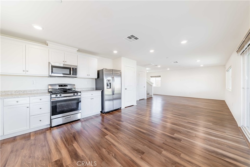 32294 Roman Warren Way