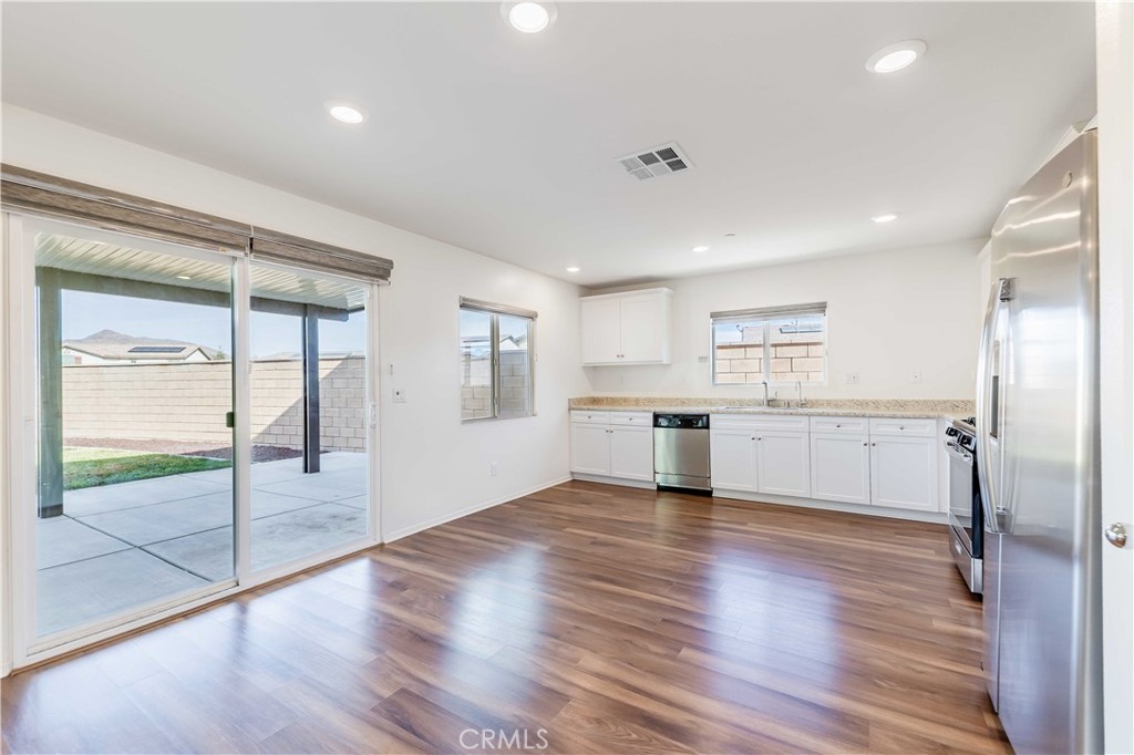 32294 Roman Warren Way