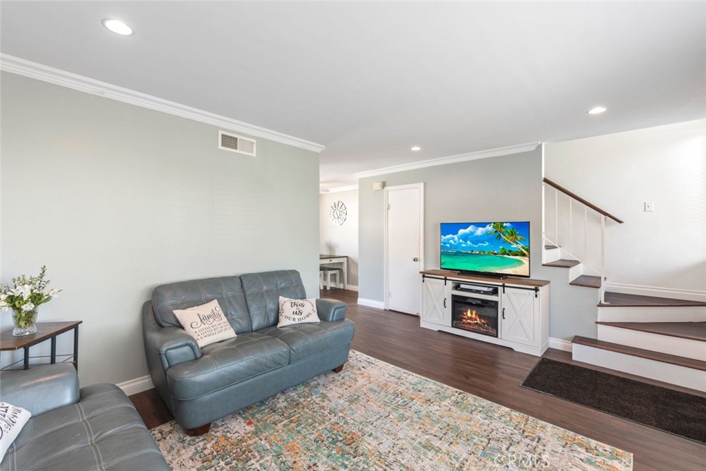 3505 Driftwood Place