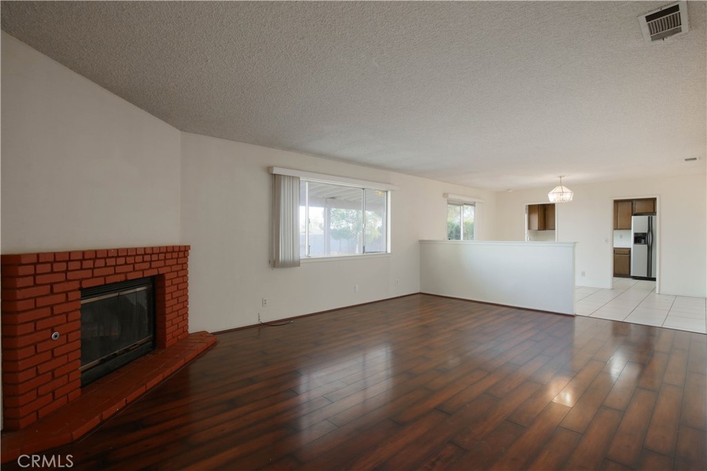 16428 Comanche Street