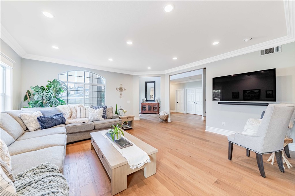 40469 Calle Katerine