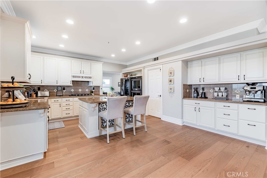 40469 Calle Katerine