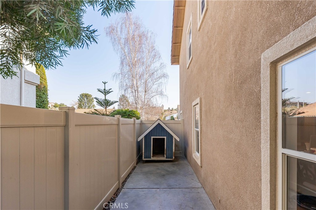 40469 Calle Katerine