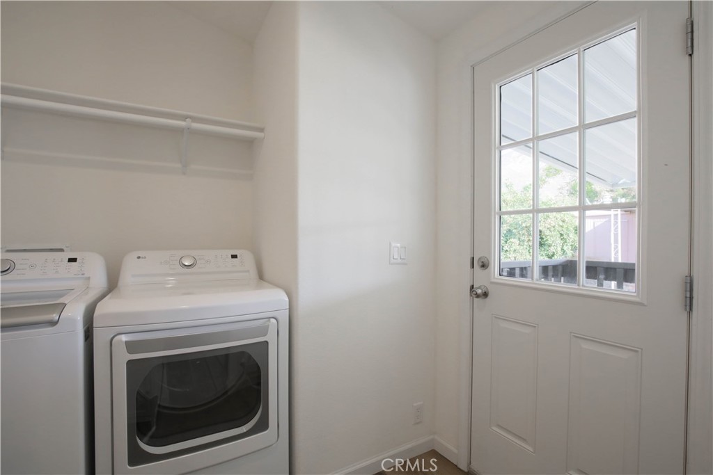 21100 State Street 371