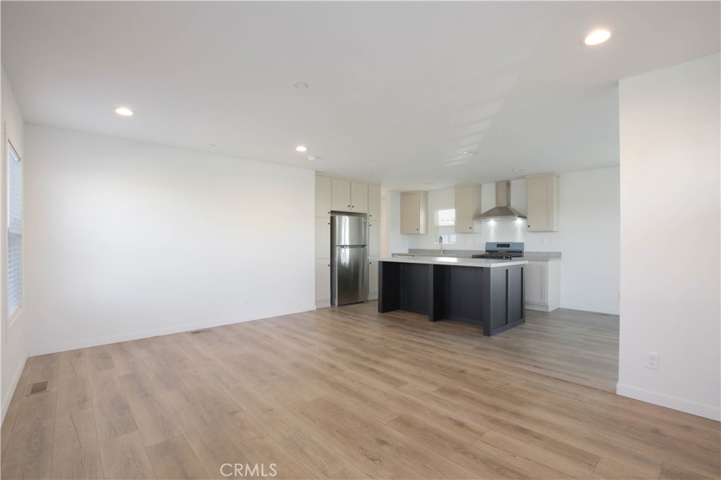 45521 State Highway 74 Unit 6