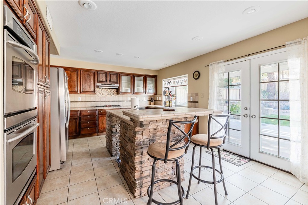 29113 Shorecliff Drive