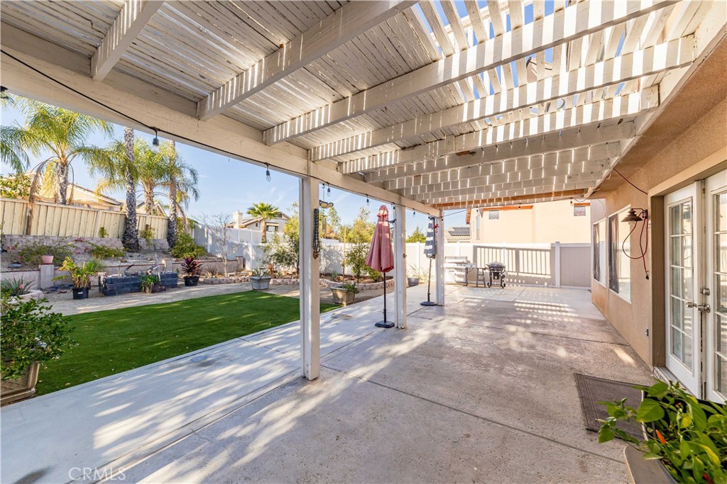 29113 Shorecliff Drive