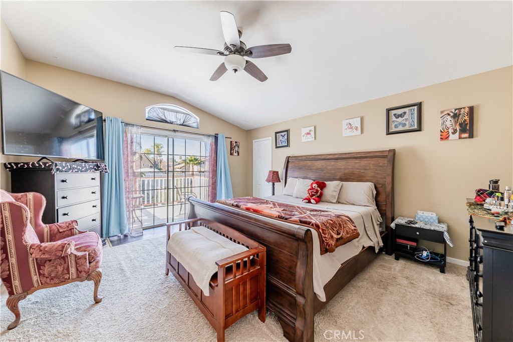 29113 Shorecliff Drive