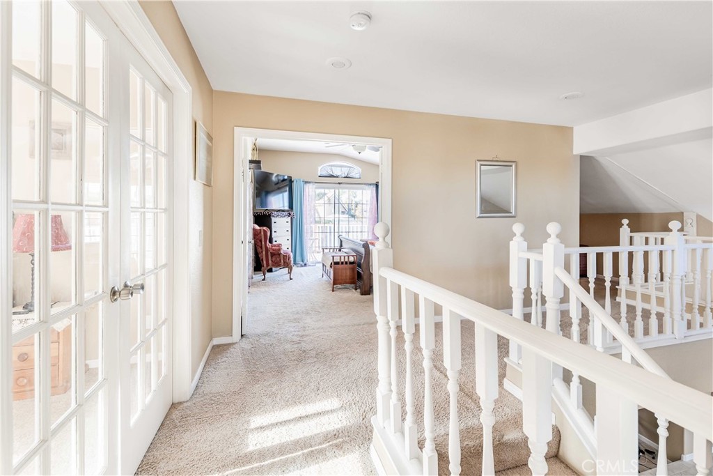 29113 Shorecliff Drive