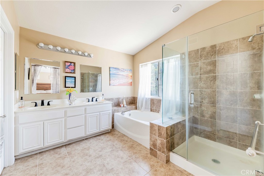 29113 Shorecliff Drive