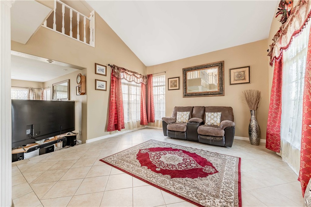 29113 Shorecliff Drive