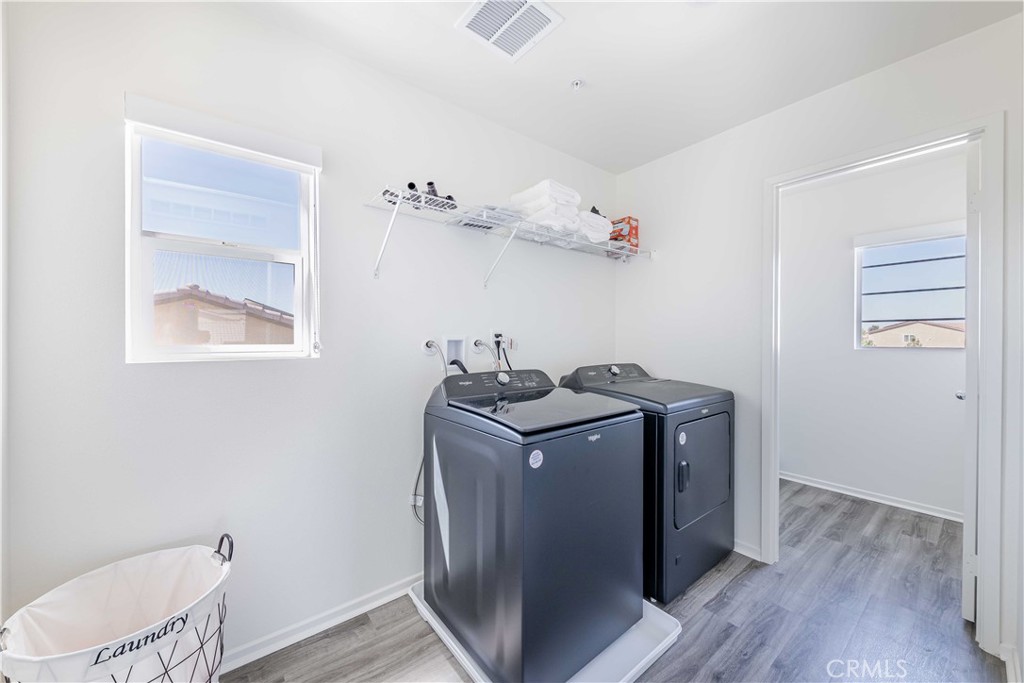 1410 Monument Street