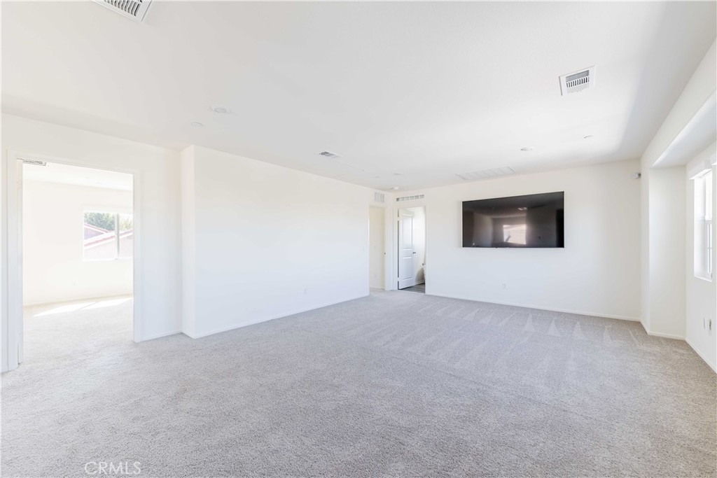 1410 Monument Street