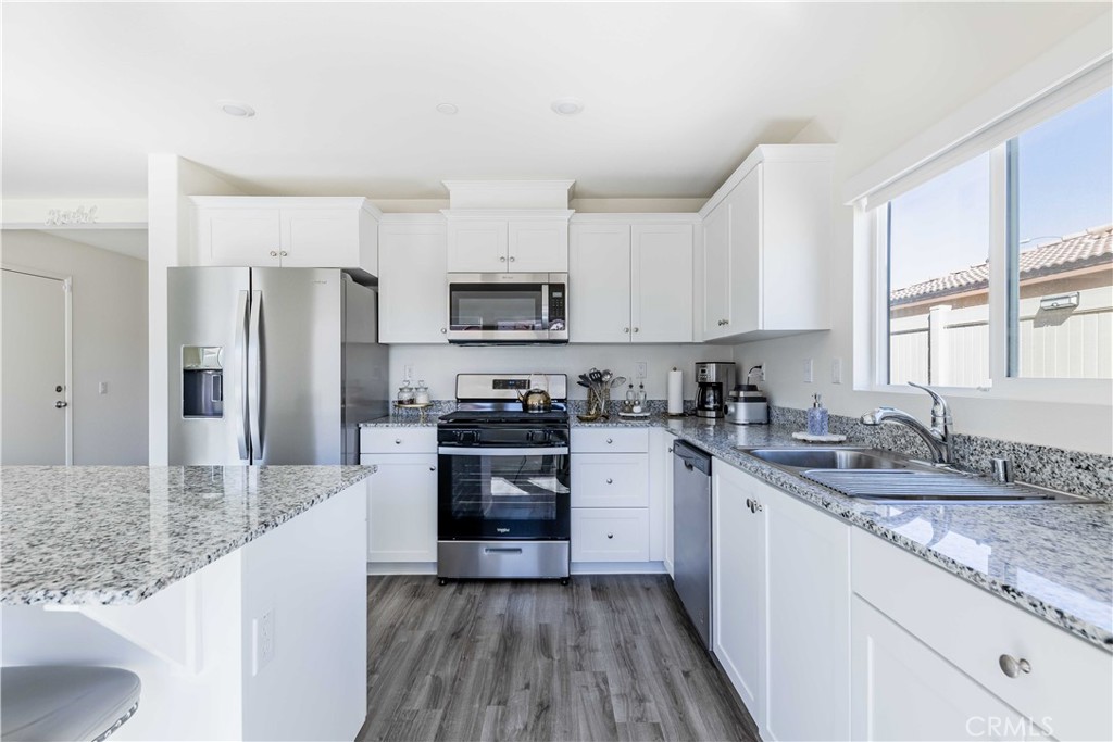 1410 Monument Street