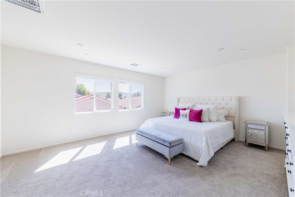 1410 Monument Street