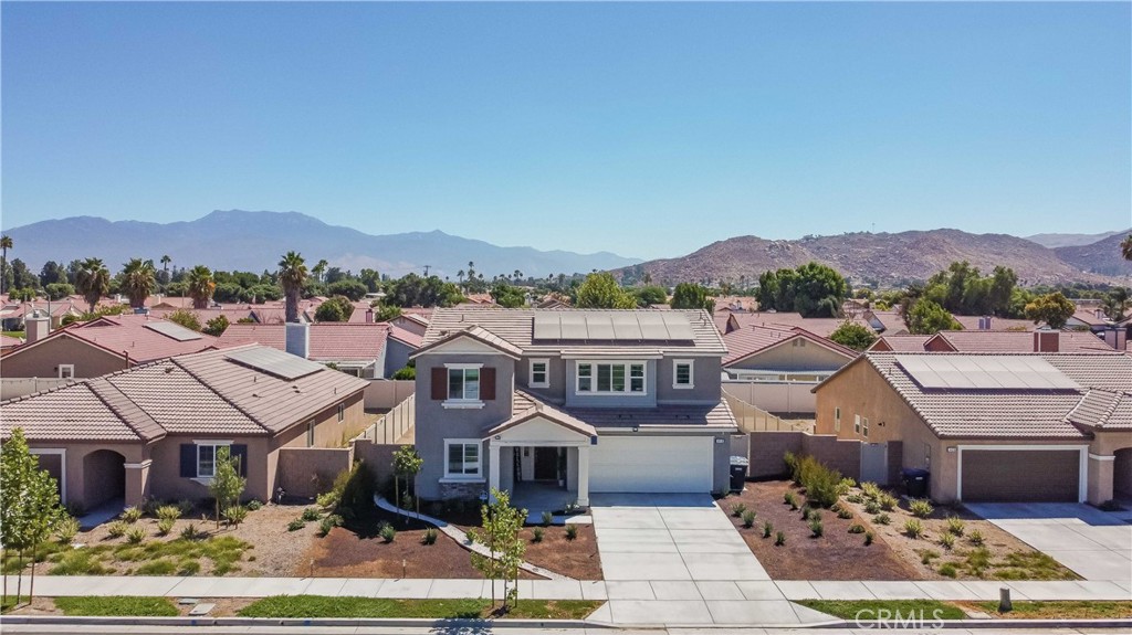 1410 Monument Street