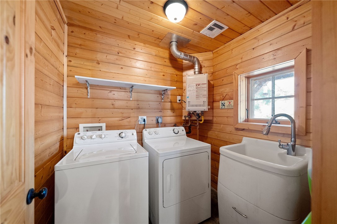 33120 Deeble Entrance Street