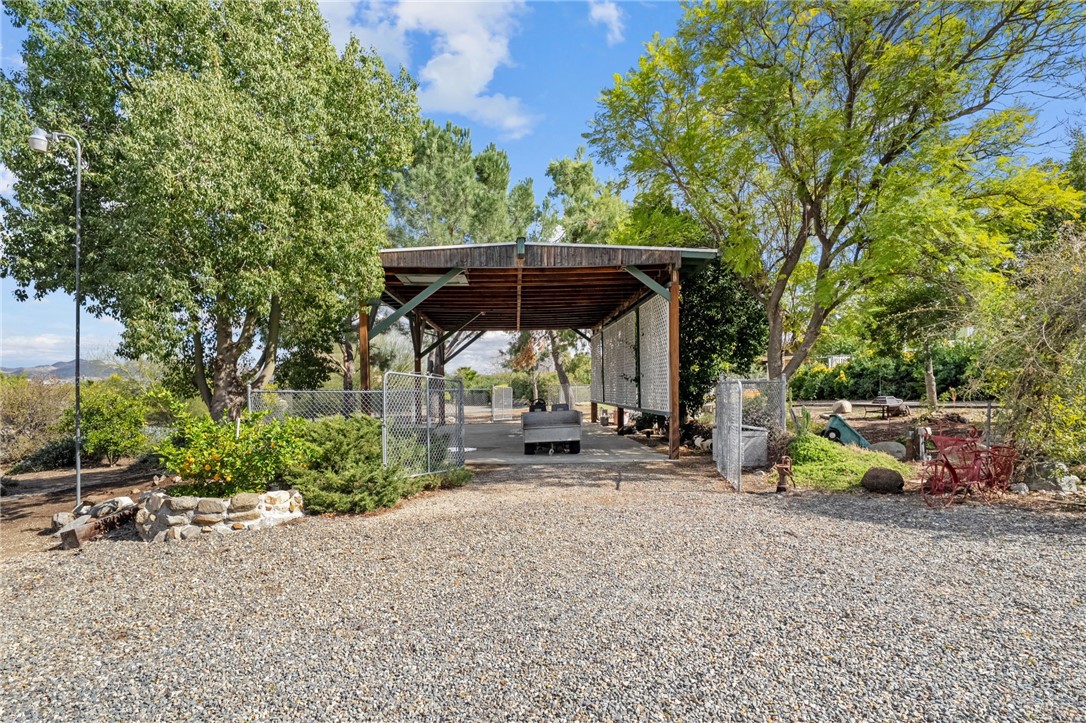 33120 Deeble Entrance Street