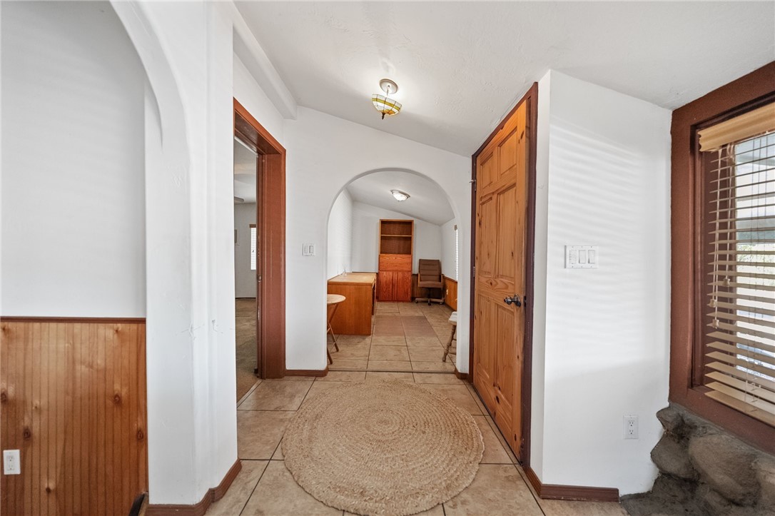 33120 Deeble Entrance Street