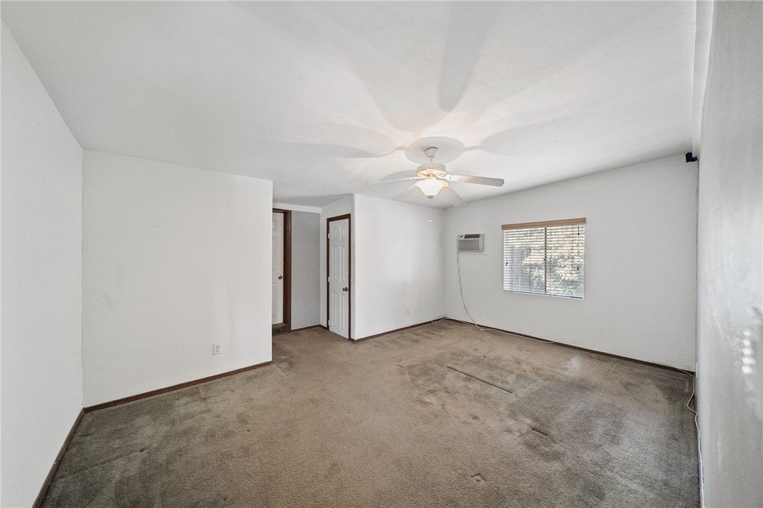 33120 Deeble Entrance Street